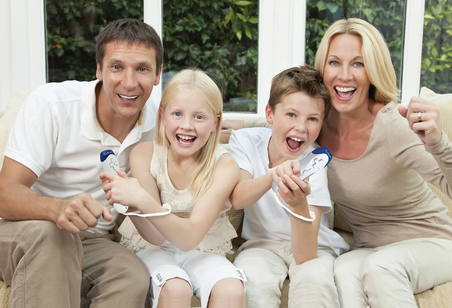 LEXIBOOK TV-Spielekonsole 4 LEXIBOOK TV-Spielekonsole – Bild 3